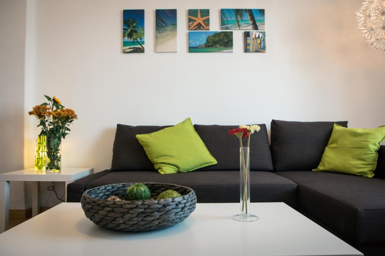 Holidays2Malaga Heredia 3 bedroom opposite Malaga Port Málaga Exterior foto