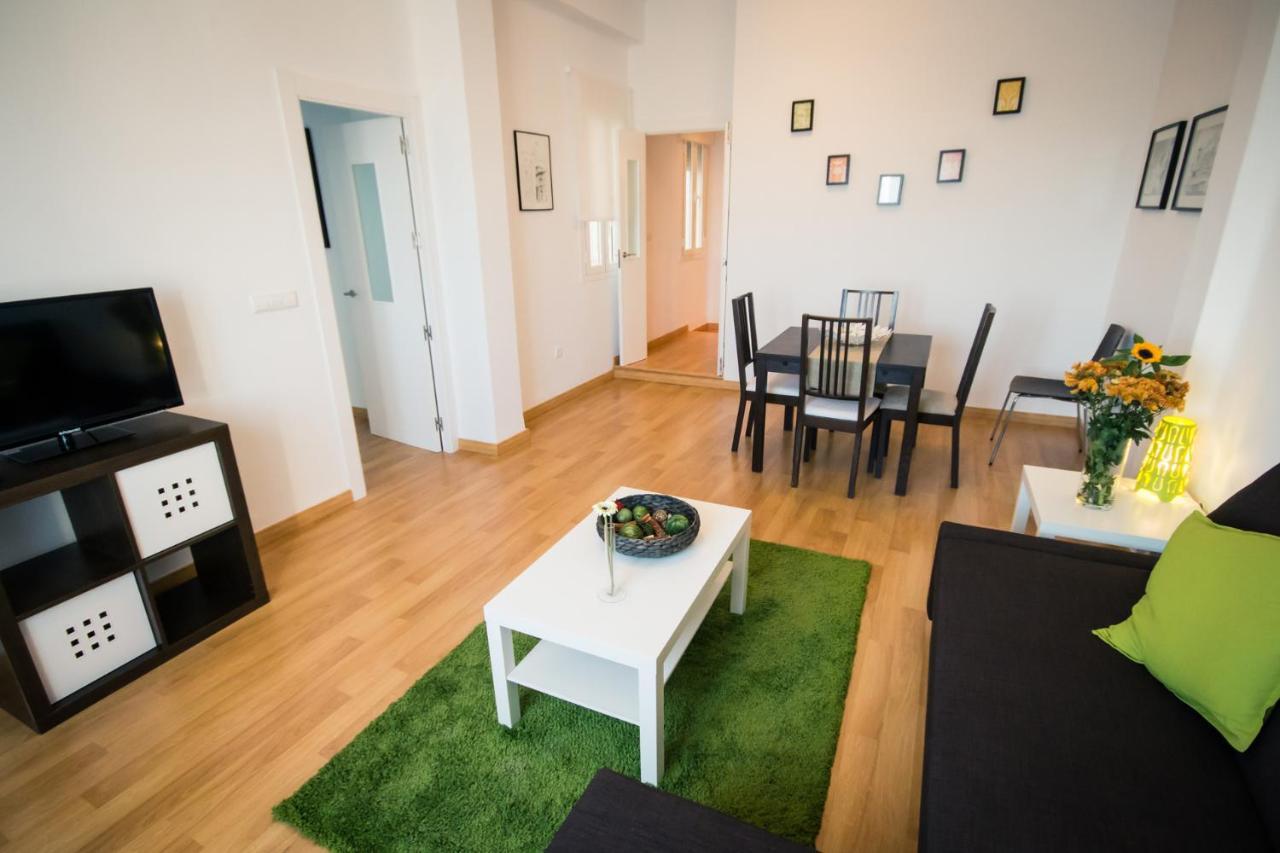 Holidays2Malaga Heredia 3 bedroom opposite Malaga Port Málaga Exterior foto